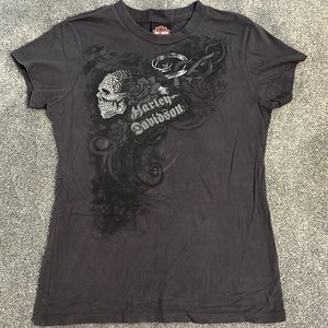 Women’s Medium Harley-Davidson shirt